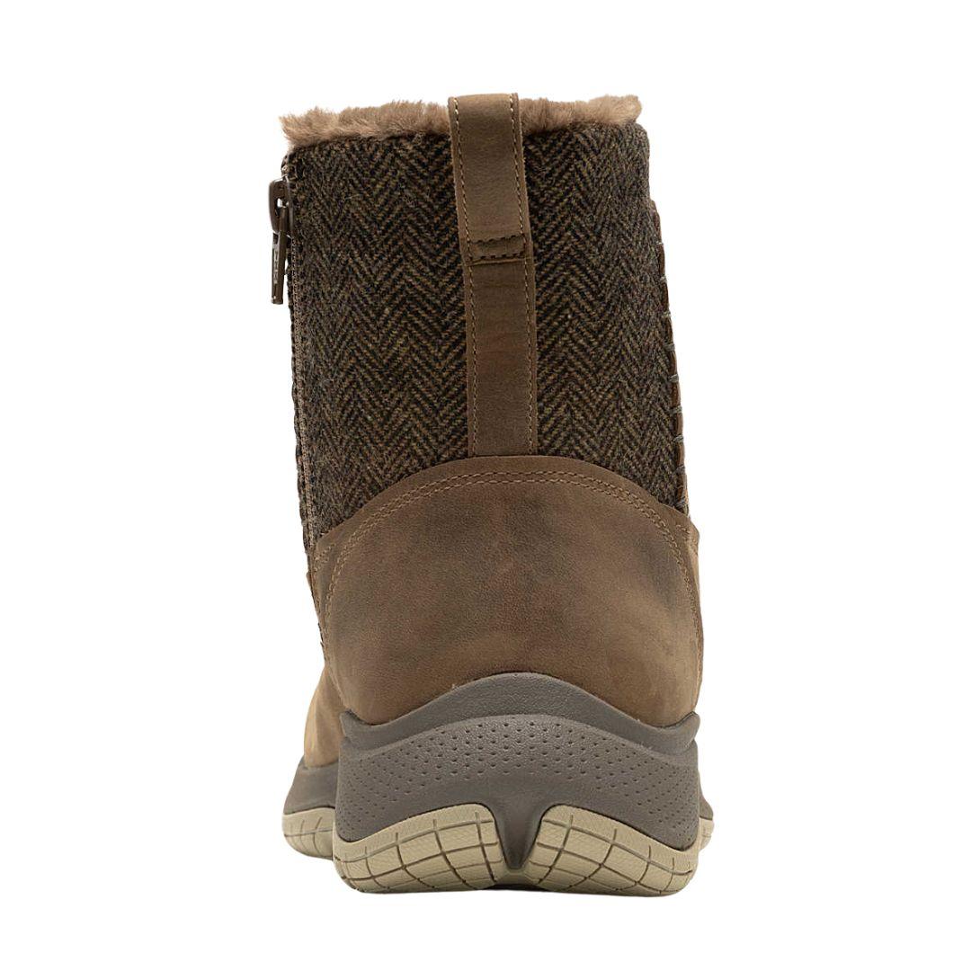 Merrell Women's Encore Ice 5 Mid Zip Boots